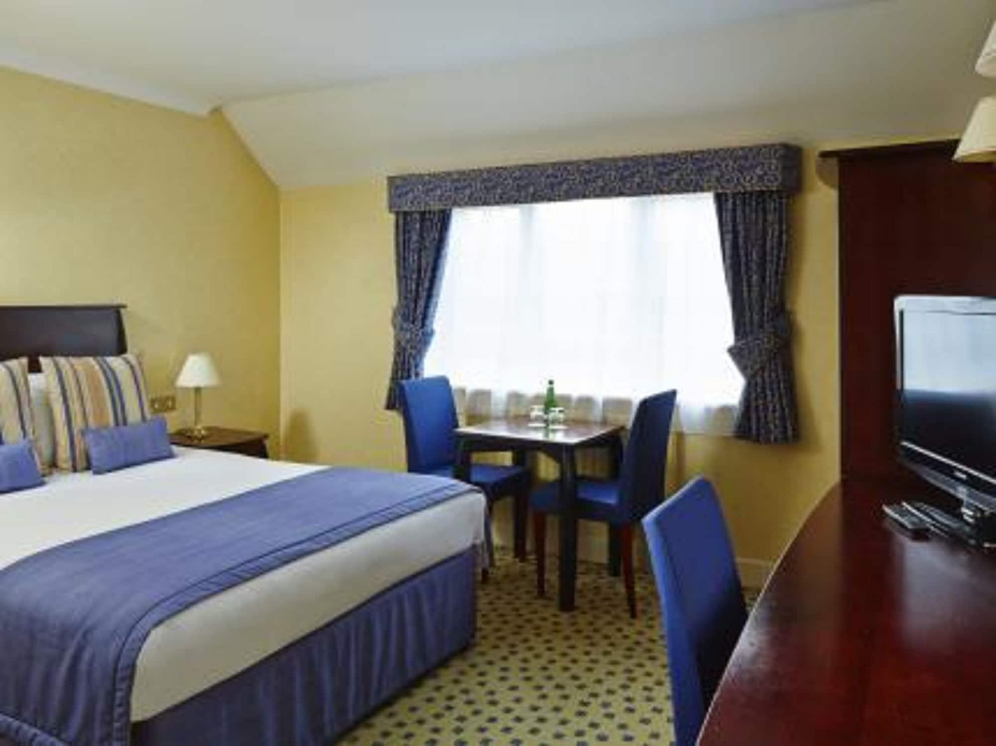 Basingstoke Country Hotel & Spa Hook  Extérieur photo