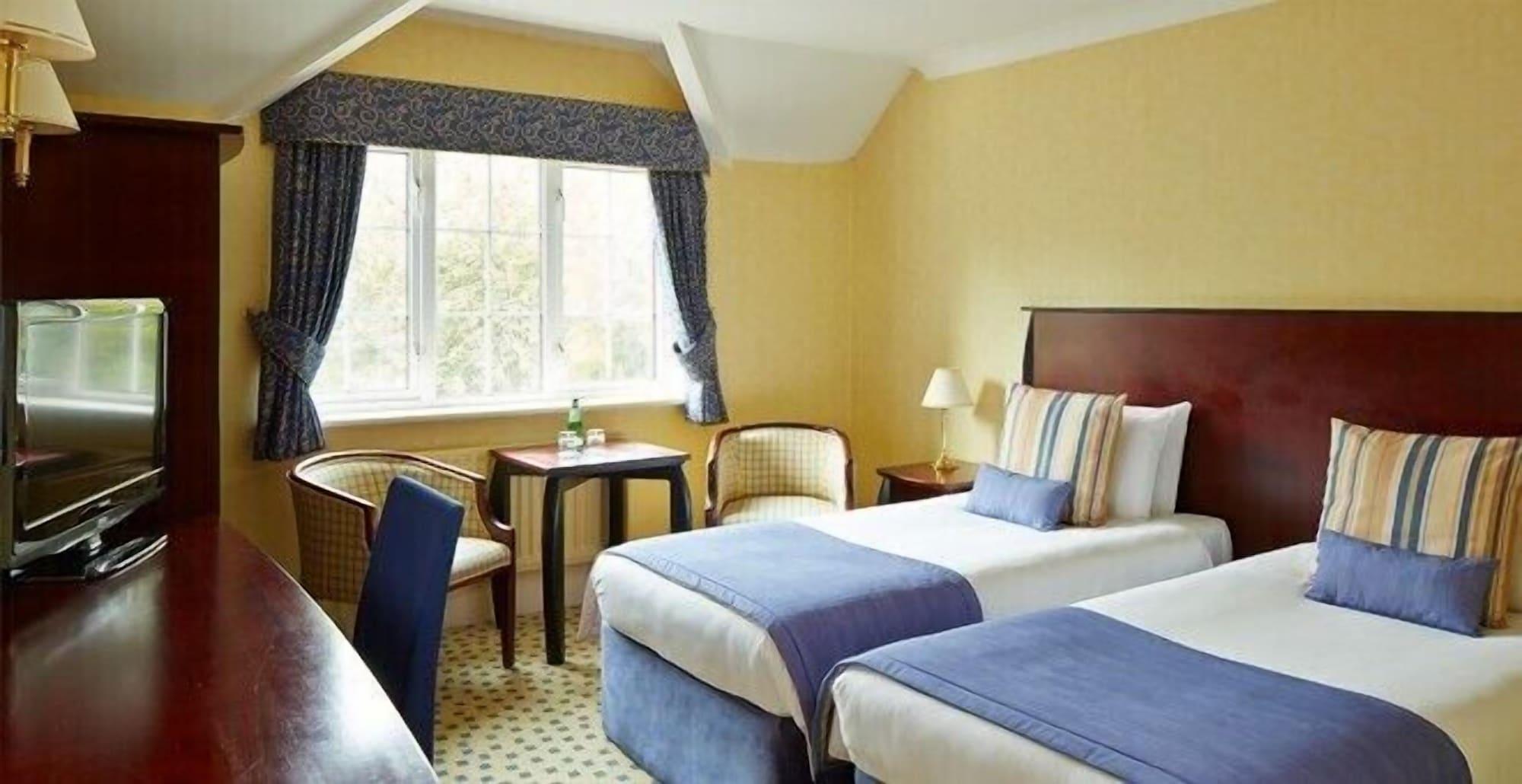 Basingstoke Country Hotel & Spa Hook  Extérieur photo