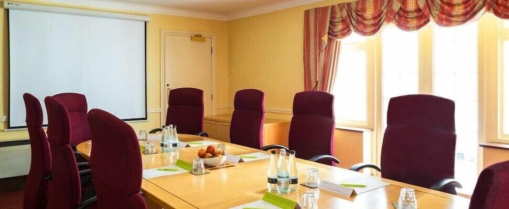 Basingstoke Country Hotel & Spa Hook  Extérieur photo