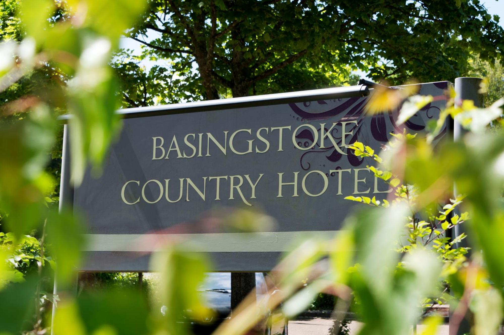 Basingstoke Country Hotel & Spa Hook  Extérieur photo